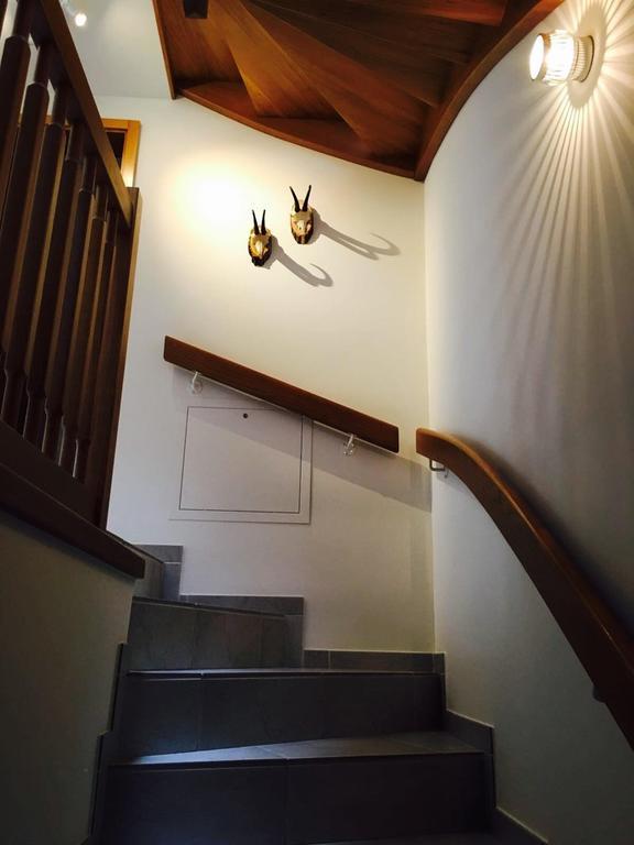 Ferienhaus Gruener Heinrich Andermatt Ngoại thất bức ảnh